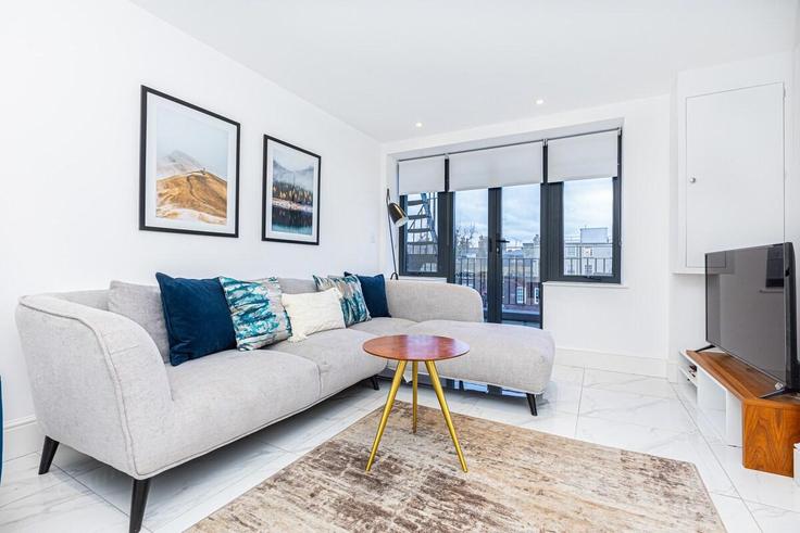 Elegante sala de estar con mobiliario moderno en un apartamento en Building Harley Street - city-relay-rr - 1494851 en City of Westminster, London