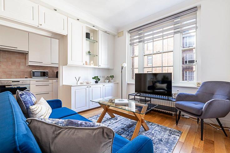 Building Queensway - city-relay - 1237255 - LON adresindeki bir dairede modern mobilyalarla zarif bir şekilde tasarlanmış oturma odası City of Westminster, London Building Queensway - city-relay - 1237255 - LON adresindeki bir dairede modern mobilyalarla zarif bir şekilde tasarlanmış oturma odası City of Westminster, London