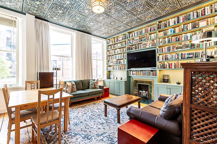 Elegant gestaltetes Wohnzimmer mit moderner Einrichtung in einer Wohnung im Building Beaconsfield Terrace Road - city-relay - 1237107 - LON in London Borough of Hammersmith and Fulham, London Elegant gestaltetes Wohnzimmer mit moderner Einrichtung in einer Wohnung im Building Beaconsfield Terrace Road - city-relay - 1237107 - LON in London Borough of Hammersmith and Fulham, London