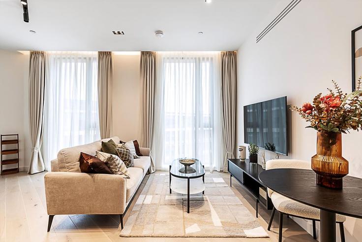 City of Westminster, London에 위치한 Building Pembridge Gardens - city-relay - 1237139 - LON 아파트의 세련된 인테리어가 돋보이는 거실