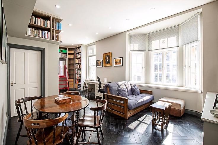 City of Westminster, London에 위치한 Building Mortimer Street - city-relay - 1230282 유닛의 세련된 인테리어가 돋보이는 거실