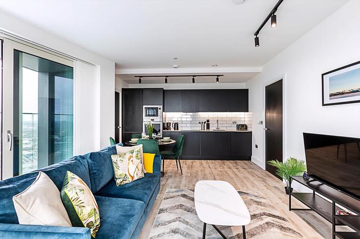 London Borough of Ealing, London 소재 Building Portal Way - city-relay - 1237095 - LON 유닛에 마련된, 현대적인 가구로 꾸며진 우아한 디자인의 거실