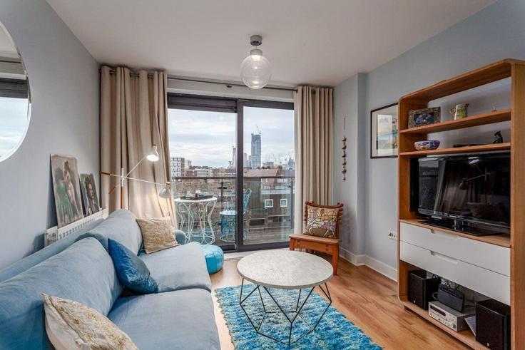 Building Hotspur Street - city-relay - 1237244 - LON adresindeki bir dairede modern mobilyalarla zarif bir şekilde tasarlanmış oturma odası London Borough of Lambeth, London