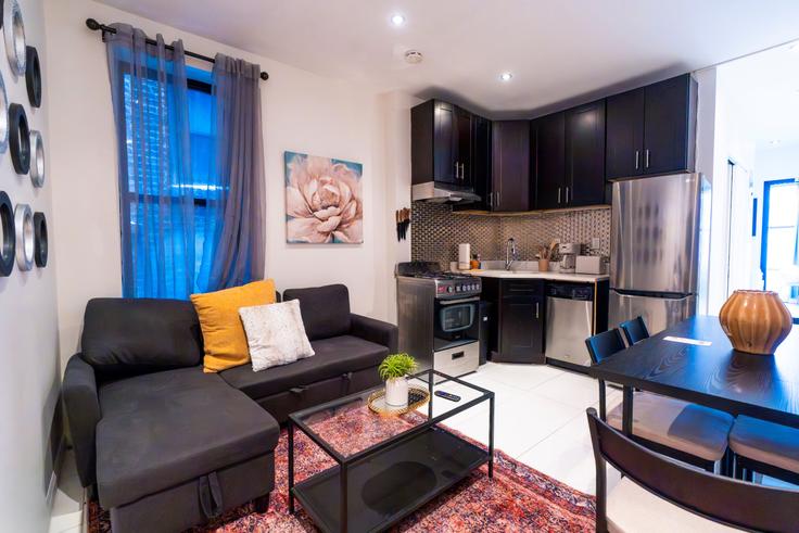 Elegantly designed living room with modern furnishings in an apartment at Building Columbus Avenue - cliqstays - 1698411 in Manhattan, New York Elegantly designed living room with modern furnishings in an apartment at Building Columbus Avenue - cliqstays - 1698411 in Manhattan, New York