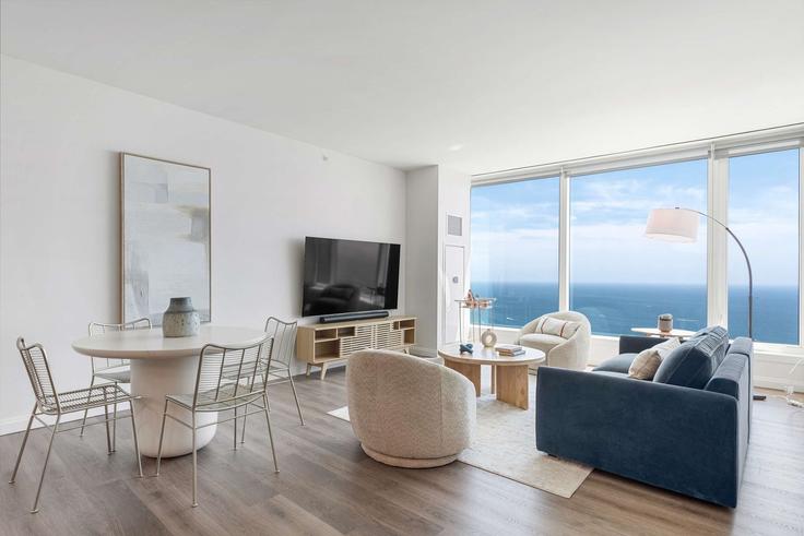 Elegant gestaltetes Wohnzimmer mit moderner Einrichtung in einer Wohnung im Building South Michigan Avenue - cloud9-guesty - 1287550 - CHI in Chicago, Chicago