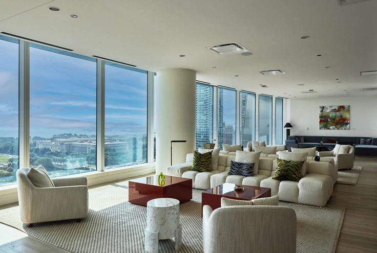 Elegant gestaltetes Wohnzimmer mit moderner Einrichtung in einer Wohnung im Building South Michigan Avenue - cloud9-guesty - 1252672 - CHI in Chicago, Chicago Elegant gestaltetes Wohnzimmer mit moderner Einrichtung in einer Wohnung im Building South Michigan Avenue - cloud9-guesty - 1252672 - CHI in Chicago, Chicago