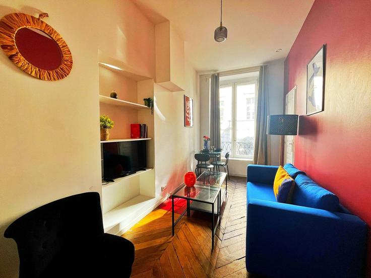 4th arrondissement, Lyon에 위치한 Building Boulevard des Canuts - cocon-agency - 1364675 아파트의 세련된 인테리어가 돋보이는 거실