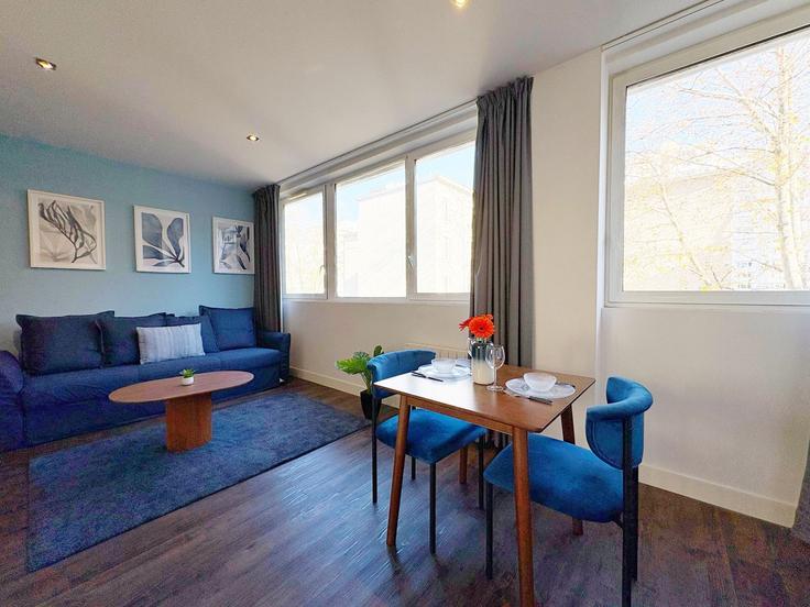 リビングルーム