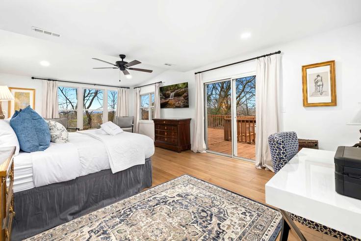 North Sunset Driveにある4件の寝室・家具付きアパート（1221923P、Fayetteville、Fayetteville）写真 1枚