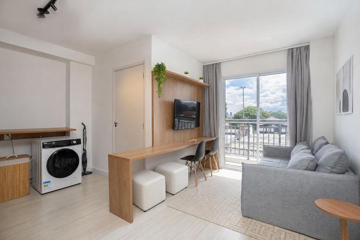 Jardim Novo Mundo, São Paulo에 위치한 Building Rua Maria de Lourdes - conviva-stay - 1550028 유닛의 세련된 인테리어가 돋보이는 거실