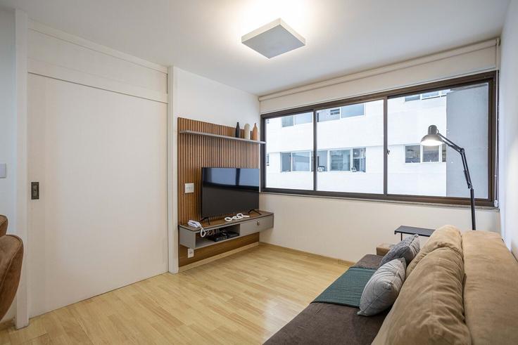 Salle de séjour élégante avec mobilier moderne dans un appartement à Building Rua Oscar Freire - conviva-stay - 1539188 à Cerqueira César, São Paulo Salle de séjour élégante avec mobilier moderne dans un appartement à Building Rua Oscar Freire - conviva-stay - 1539188 à Cerqueira César, São Paulo