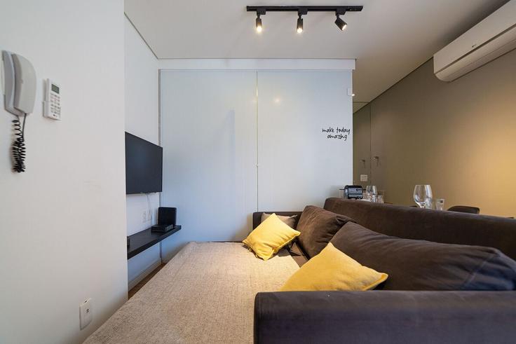 Vila Olímpia, São Paulo에 위치한 Building Rua Coronel Joaquim Ferreira Lobo - conviva-stay - 1539068 유닛의 세련된 인테리어가 돋보이는 거실