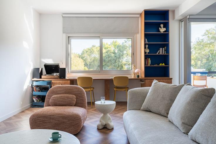 Building 3, Agioi omologites (Building Dionisos 1) - cosy-spot - 1638742 adresindeki bir dairede modern mobilyalarla zarif bir şekilde tasarlanmış oturma odası Nicosia, Nicosia Building 3, Agioi omologites (Building Dionisos 1) - cosy-spot - 1638742 adresindeki bir dairede modern mobilyalarla zarif bir şekilde tasarlanmış oturma odası Nicosia, Nicosia