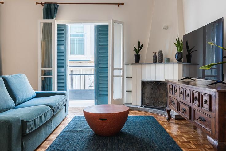 Building 22 - cosy-spot - 1638745 adresindeki bir dairede modern mobilyalarla zarif bir şekilde tasarlanmış oturma odası Nicosia, Nicosia Building 22 - cosy-spot - 1638745 adresindeki bir dairede modern mobilyalarla zarif bir şekilde tasarlanmış oturma odası Nicosia, Nicosia