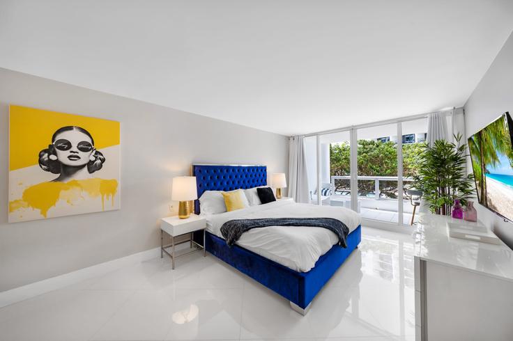 North Bayshore Driveにある1件の寝室・家具付きアパート（1054121P、Miami、Miami）写真 1枚