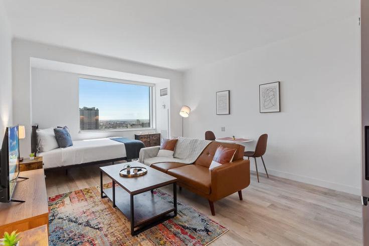 Elegant gestaltetes Wohnzimmer mit moderner Einrichtung in einer Wohnung im Building Pacific Avenue - cozysuites-guesty - 1014267 - USA in Atlantic City, Atlantic City