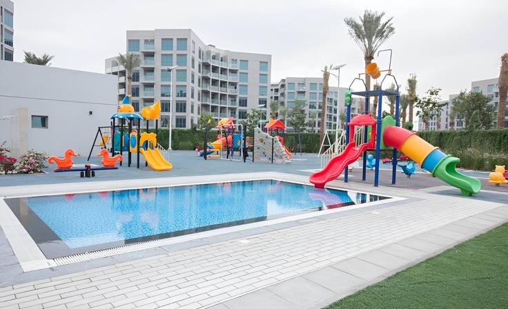 2 quarto mobiliado em apartamentos em Tariaq Bedon Esm 1318601P, Dubai South Residential District, Dubai, foto 1