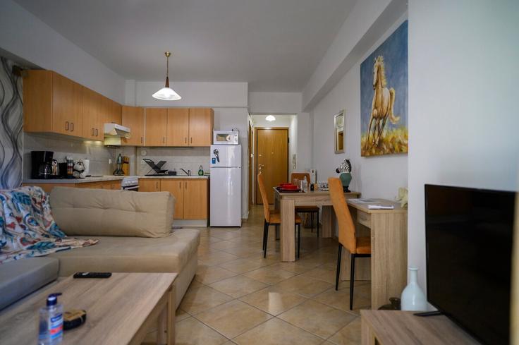 Athens South AthensのBuilding Irakliou - district - 1237457 - ATHのアパートメントにある、モダンな家具を備えたエレガントなデザインのリビングルーム Athens South AthensのBuilding Irakliou - district - 1237457 - ATHのアパートメントにある、モダンな家具を備えたエレガントなデザインのリビングルーム