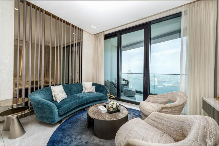 Dubai Marina, Dubai에 위치한 Building Al Mamsha Street - dlx-holiday-homes - 1238856 유닛의 세련된 인테리어가 돋보이는 거실