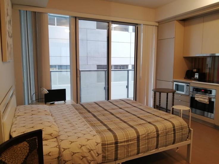 1 quarto mobiliado em apartamentos em Peter Street 1347735P, Old Toronto, Toronto, foto 1