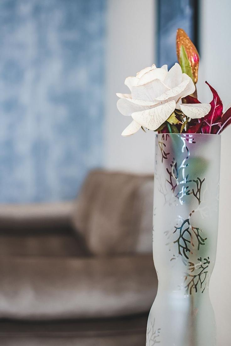 Elegant gestaltetes Wohnzimmer mit moderner Einrichtung in einer Wohnung im Building Miaouli - dreamin-athens - 1239969 - ATH in Central Athens, Athens Elegant gestaltetes Wohnzimmer mit moderner Einrichtung in einer Wohnung im Building Miaouli - dreamin-athens - 1239969 - ATH in Central Athens, Athens