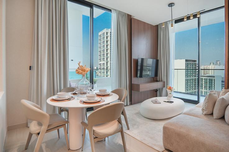 Jumeirah Village, Dubai에 위치한 Building Street 5 - easy-go-vacation-homes-rental-llc - 1286499 - DXB 아파트의 세련된 인테리어가 돋보이는 거실