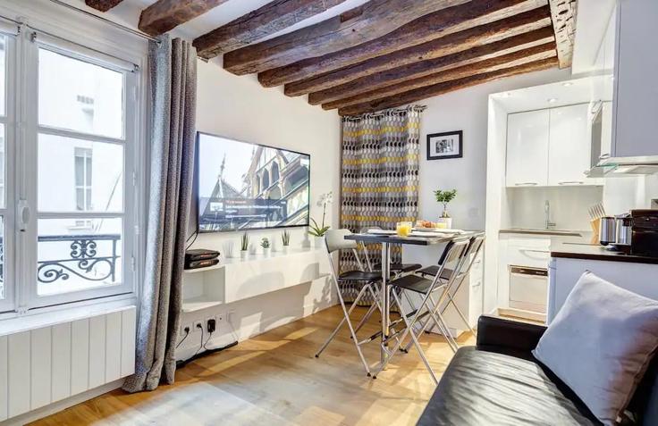 1 quarto mobiliado em apartamentos em Rue des Rosiers 1295762P, 3rd arrondissement, Paris, foto 1