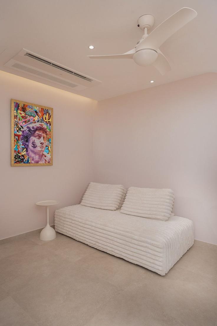 Elegant gestaltetes Wohnzimmer mit moderner Einrichtung in einer Wohnung im Building Αγίου Νεκταρίου - elysium-estates - 1582223 in East Athens, Athens Elegant gestaltetes Wohnzimmer mit moderner Einrichtung in einer Wohnung im Building Αγίου Νεκταρίου - elysium-estates - 1582223 in East Athens, Athens