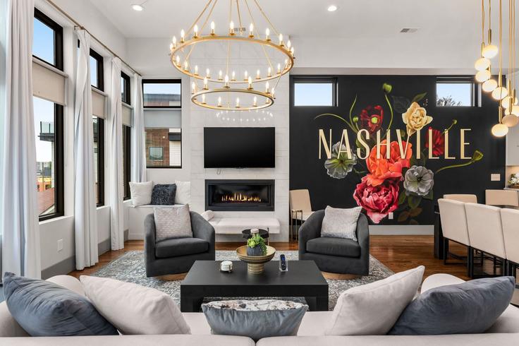 Nashville NashvilleのBuilding Southside Court - epicbnb-llc - 1312336 - BNAのアパートメントにある、モダンな家具を備えたエレガントなデザインのリビングルーム Nashville NashvilleのBuilding Southside Court - epicbnb-llc - 1312336 - BNAのアパートメントにある、モダンな家具を備えたエレガントなデザインのリビングルーム