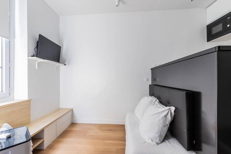 2nd arrondissement, Paris에 위치한 Building Rue Greneta - evengestion - 1044834 - PAR 유닛의 세련된 인테리어가 돋보이는 거실