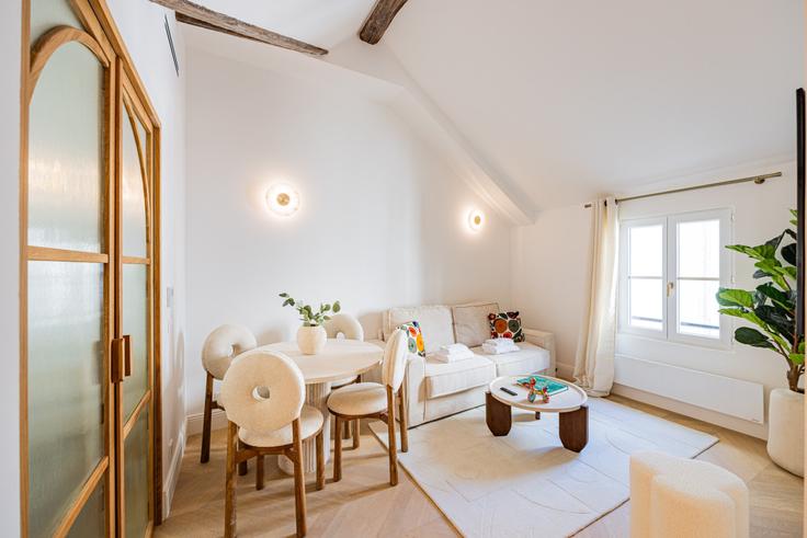 Paris5th arrondissement의 Rue Saint-Séverin(1282159P)에 위치한 1베드룸 풀퍼니시드 아파트 - 사진1 Paris5th arrondissement의 Rue Saint-Séverin(1282159P)에 위치한 1베드룸 풀퍼니시드 아파트 - 사진1