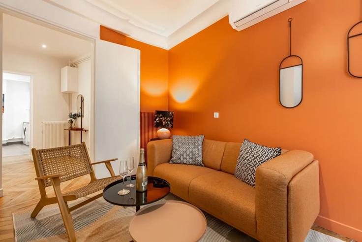 8th arrondissement, Paris에 위치한 Building Avenue de Wagram - evengestion - 1376636 유닛의 세련된 인테리어가 돋보이는 거실