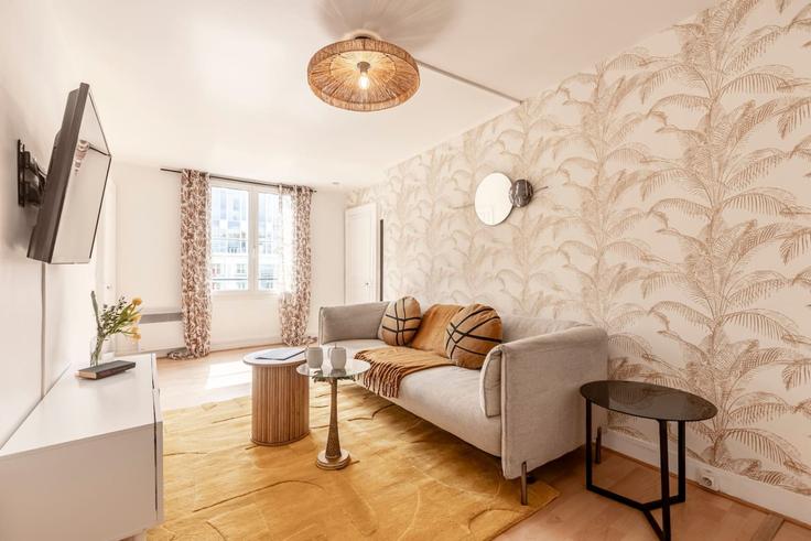 2nd arrondissement, Paris에 위치한 Building Rue Saint-Marc - evengestion - 1700282 유닛의 세련된 인테리어가 돋보이는 거실
