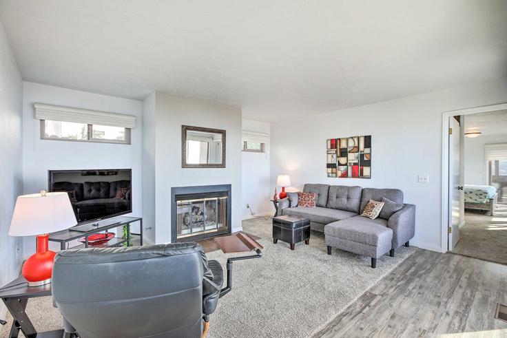 Cayucos, Cayucos에 위치한 Building Stuart Avenue - evolve - 1308249 유닛의 세련된 인테리어가 돋보이는 거실