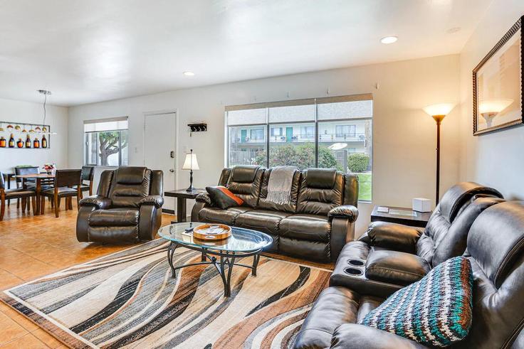 リビングルーム