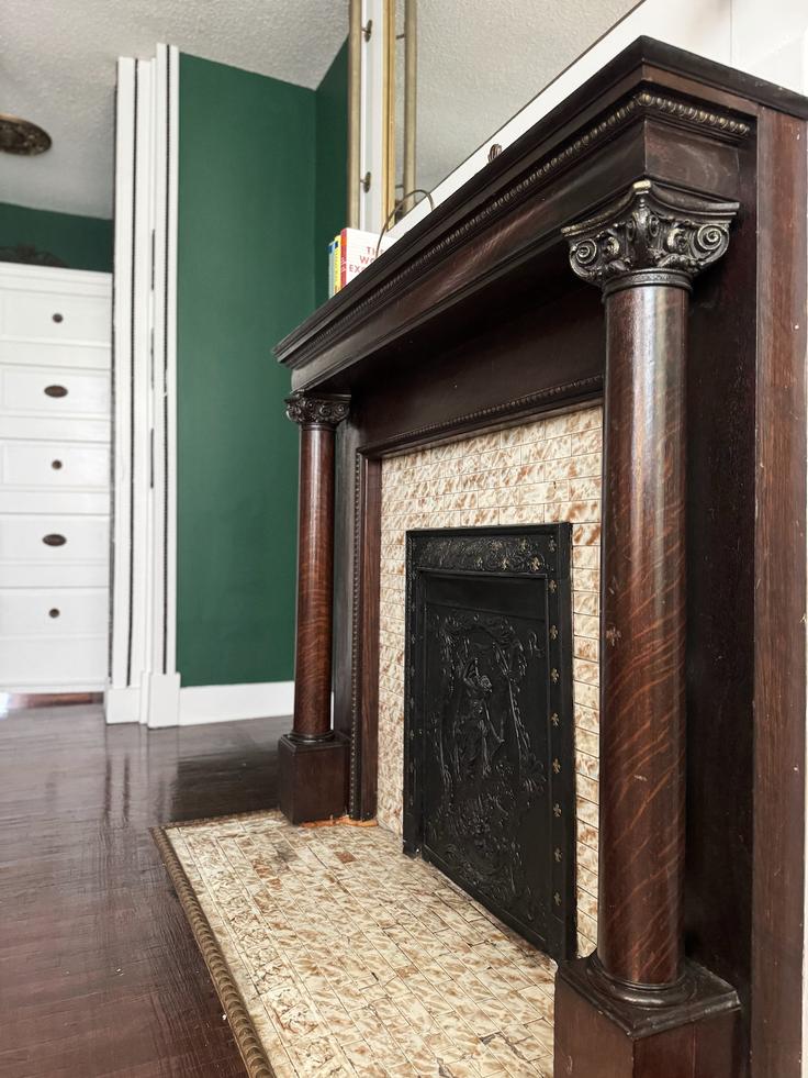 Building Southeast 8th Street - evv-housing - 1271854 - USA adresindeki bir dairede modern mobilyalarla zarif bir şekilde tasarlanmış oturma odası Evansville, Evansville Building Southeast 8th Street - evv-housing - 1271854 - USA adresindeki bir dairede modern mobilyalarla zarif bir şekilde tasarlanmış oturma odası Evansville, Evansville