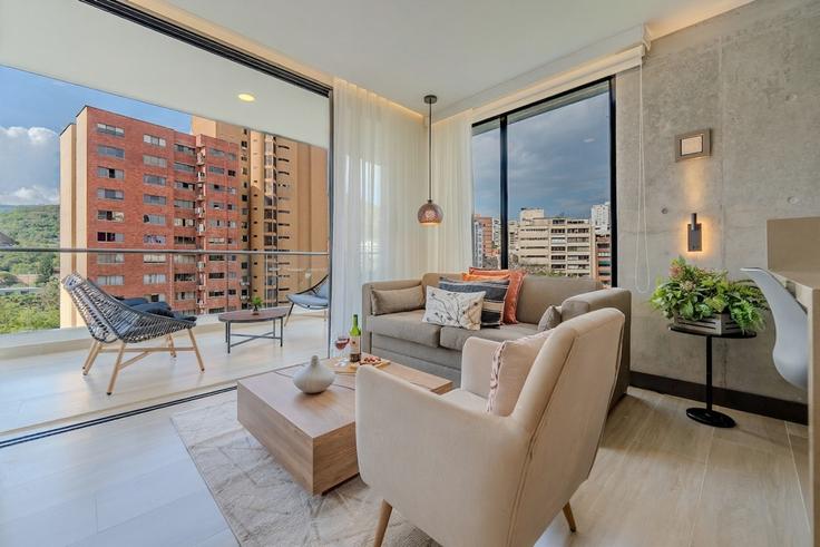 Building Carrera 2 Oeste - exstr-apartments-1 - 1532025 adresindeki bir dairede modern mobilyalarla zarif bir şekilde tasarlanmış oturma odası Normandia Sebastian de Belalcazar, Cali