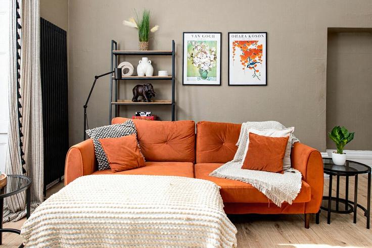 Elegant gestaltetes Wohnzimmer mit moderner Einrichtung in einer Wohnung im Building Saint Paul's Road - fabaccommodation - 1629410 in Bristol, Bristol