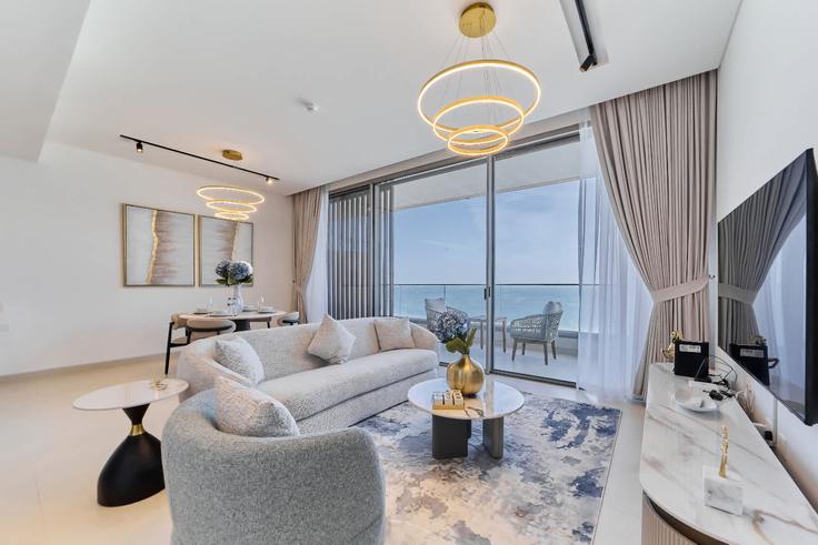 Elegante sala de estar con mobiliario moderno en un apartamento en Building Tariaq Bedon Esm - fam-living - 1644382 en Ajman, Ajman Elegante sala de estar con mobiliario moderno en un apartamento en Building Tariaq Bedon Esm - fam-living - 1644382 en Ajman, Ajman