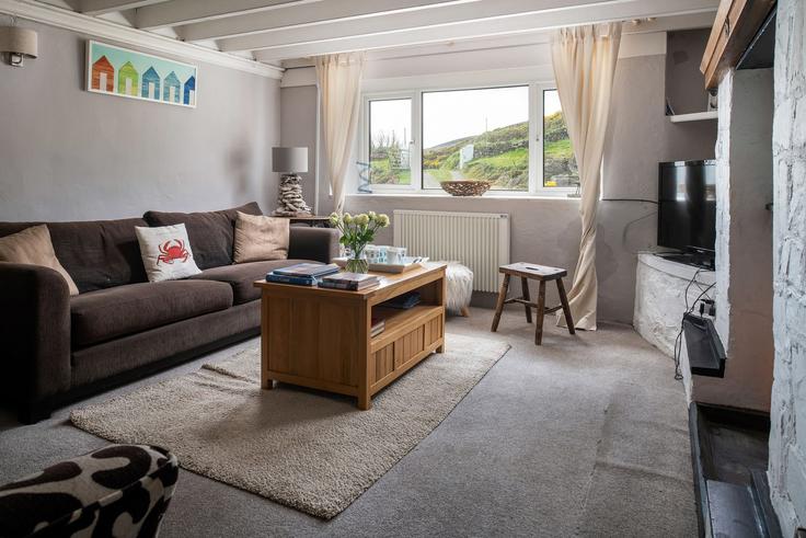 Salle de séjour élégante avec mobilier moderne dans un appartement à Building Bryn Du Cottage - finest-retreats - 1329699 à Aberdaron, Pwllheli Salle de séjour élégante avec mobilier moderne dans un appartement à Building Bryn Du Cottage - finest-retreats - 1329699 à Aberdaron, Pwllheli