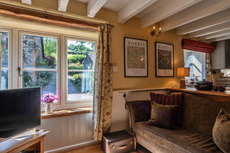 Elegante sala de estar con mobiliario moderno en un apartamento en Building Mullybrook Mill - finest-retreats - 1329993 en Torridge District, Umberleigh