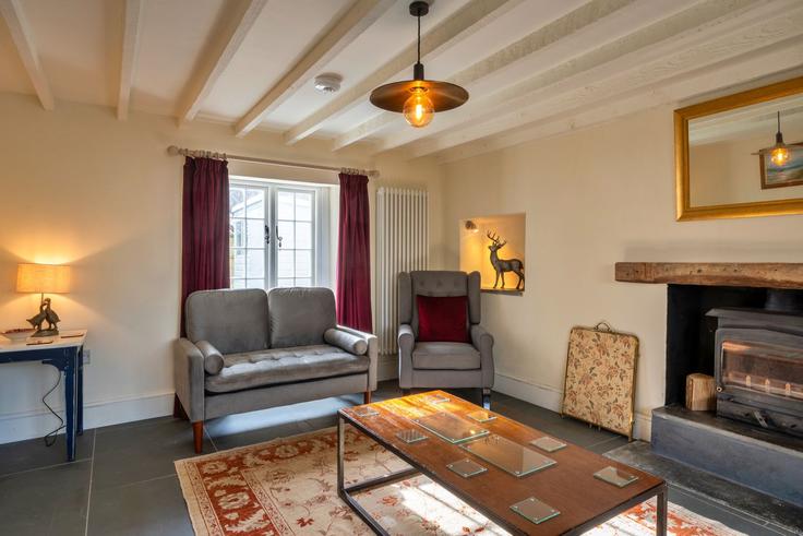 Salle de séjour élégante avec mobilier moderne dans un appartement à Building Quarry Road - finest-retreats - 1497699 à Torridge District, Umberleigh Salle de séjour élégante avec mobilier moderne dans un appartement à Building Quarry Road - finest-retreats - 1497699 à Torridge District, Umberleigh