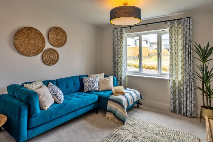 Salle de séjour élégante avec mobilier moderne dans un appartement à Building Upton Meadows - finest-retreats - 1605264 à Bude, Bude