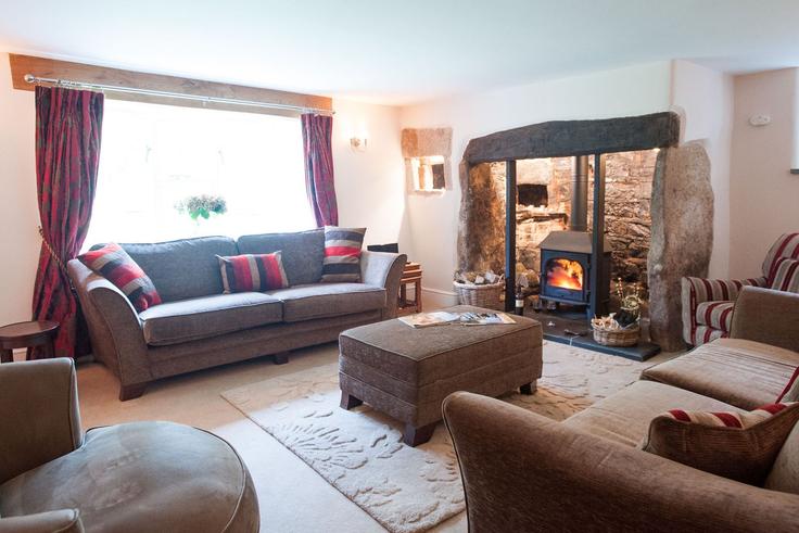 Building The Mucky Duck - finest-retreats - 1633941 adresindeki bir dairede modern mobilyalarla zarif bir şekilde tasarlanmış oturma odası West Devon District, Okehampton