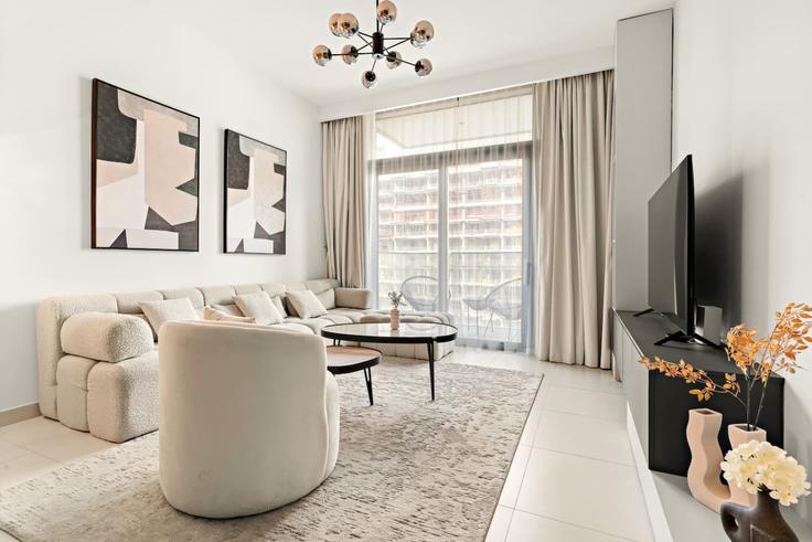 Downtown Dubai, Dubai 소재 Building Sheikh Mohammed bin Rashid Boulevard - first-class - 1336512 유닛에 마련된, 현대적인 가구로 꾸며진 우아한 디자인의 거실