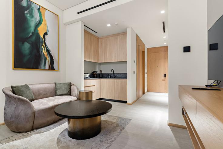 Sala de estar elegantemente projetada com móveis modernos em um apartamento no Building Tariaq Bedon Esm - first-class - 1336551 em Al Barsha South Fourth, Dubai Sala de estar elegantemente projetada com móveis modernos em um apartamento no Building Tariaq Bedon Esm - first-class - 1336551 em Al Barsha South Fourth, Dubai