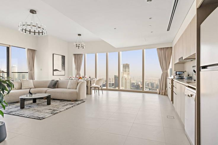 Dubai Downtown DubaiのBuilding Tariaq Bedon Esm - first-class - 1336649のアパートメントにある、モダンな家具を備えたエレガントなデザインのリビングルーム Dubai Downtown DubaiのBuilding Tariaq Bedon Esm - first-class - 1336649のアパートメントにある、モダンな家具を備えたエレガントなデザインのリビングルーム