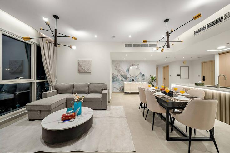 Sala de estar elegantemente projetada com móveis modernos em um apartamento no Building Tariaq Bedon Esm - first-class - 1336686 em Downtown Dubai, Dubai Sala de estar elegantemente projetada com móveis modernos em um apartamento no Building Tariaq Bedon Esm - first-class - 1336686 em Downtown Dubai, Dubai