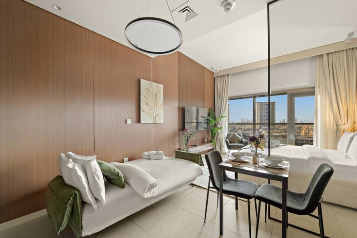 Al Barsha South Fourth, Dubai에 위치한 Building Mayass Blvd - first-class - 1346660 아파트의 세련된 인테리어가 돋보이는 거실