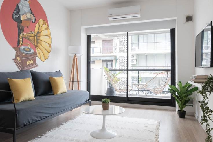 Buenos Aires, Buenos Aires에 위치한 Building Zapiola - fliphaus - 1049020 - ARG 아파트의 세련된 인테리어가 돋보이는 거실